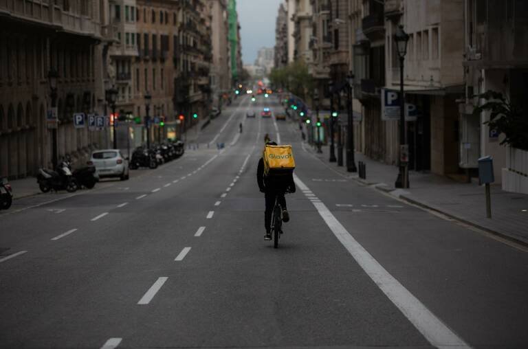 valencia-delivery-2.jpg